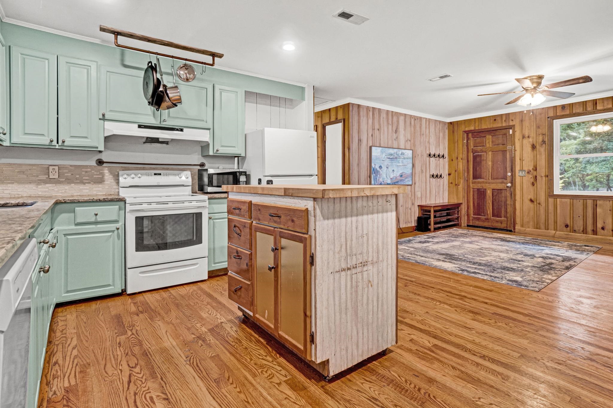 164 Childs Drive Sunset, SC 29685 - Photo 12 of 42