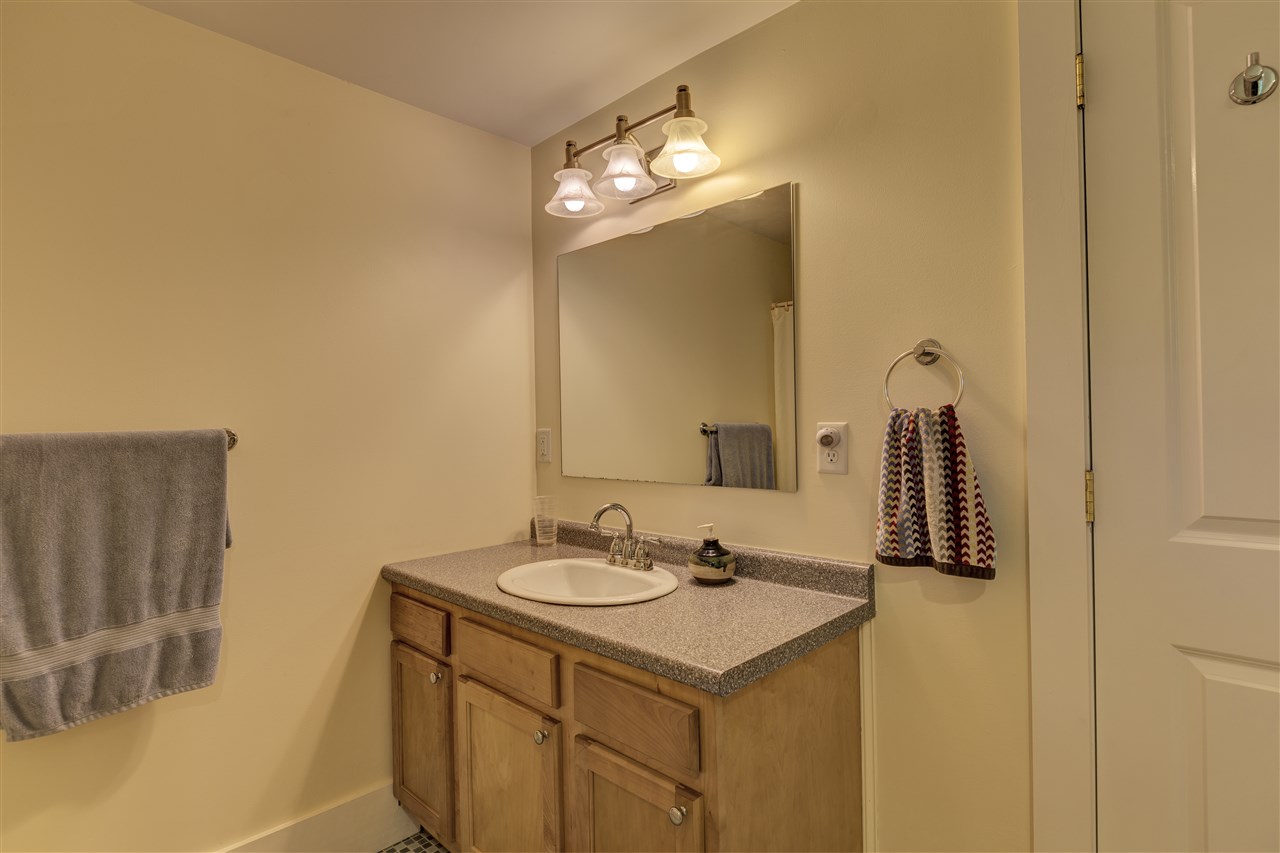 123 Mountain Road New London, NH 03257 - Photo 19 of 24 Gallery Image 19
