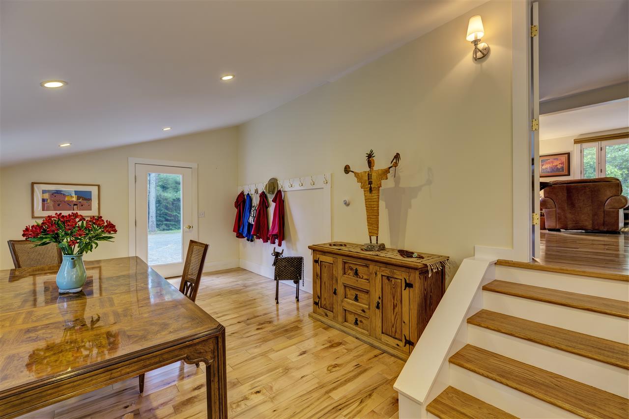 123 Mountain Road New London, NH 03257 - Photo 6 of 24 Gallery Image 6