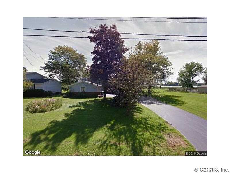 252 Manitou Beach Road Greece, NY 14468 - Photo 1 of 1 Exterior Front.