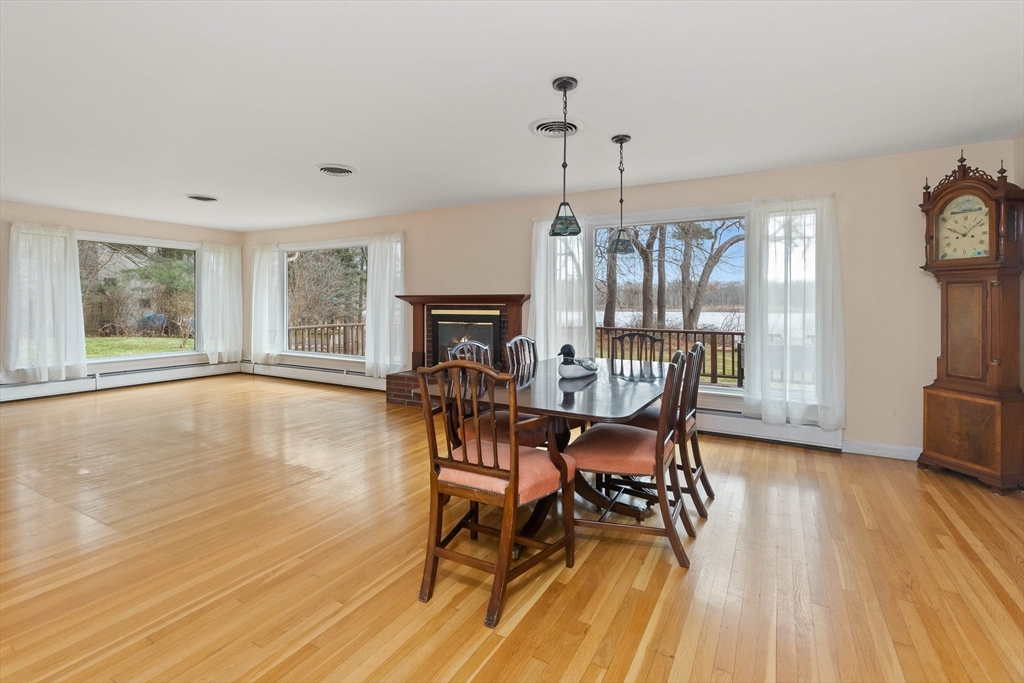 94 Chebacco Road Hamilton, MA 01982 - Photo 10 of 25 Gallery Image 10