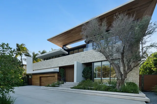 $29,950,000 | 194 South Island Road, Golden Beach, FL 33160