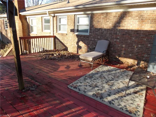 $375,000 | 1004 Hillcroft Road, Browns Summit, NC 27214