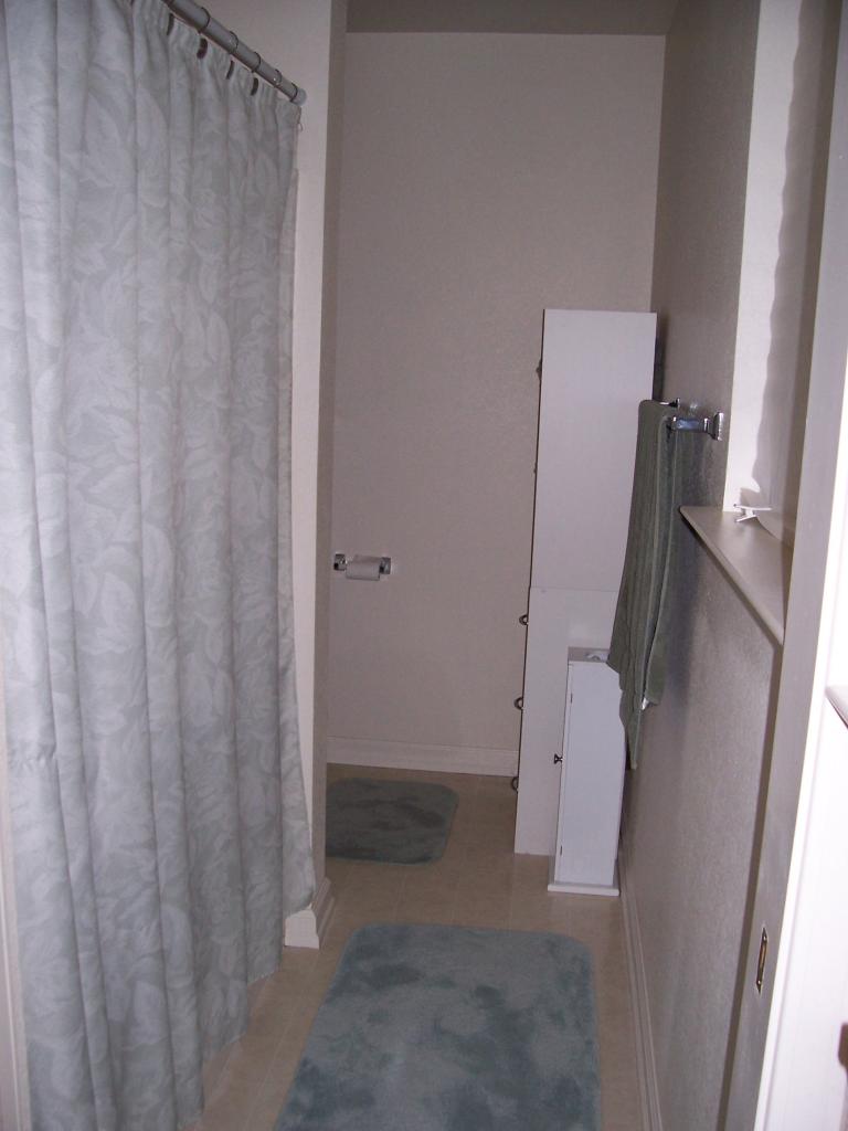 3290 Santa Rosa Way Redding, CA 96003 - Photo 15 of 22 Master Shower