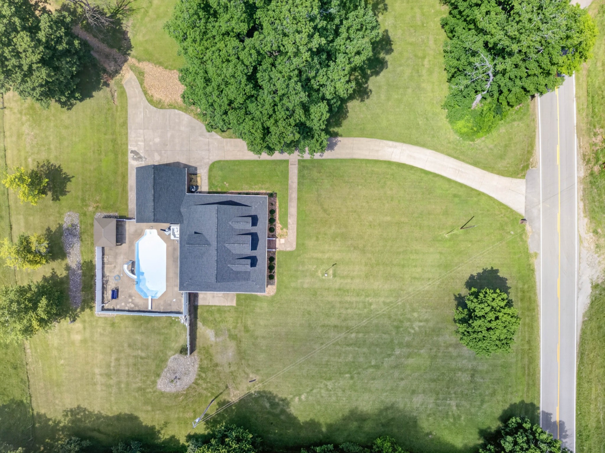3989 Cadiz Road Bumpus Mills, TN 37028 - Photo 61 of 68