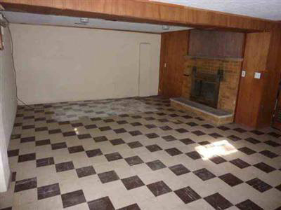 3351 West Carpenter Road Flint, MI 48504 - Photo 8 of 8 20110207-7.JPG