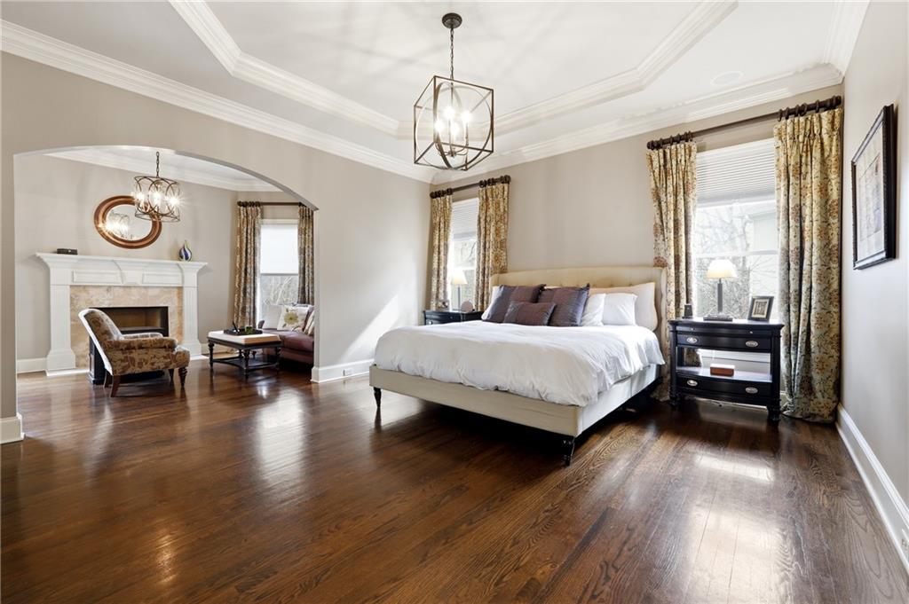 9885 Nature Mill Road Johns Creek, GA 30022 - Photo 23 of 58