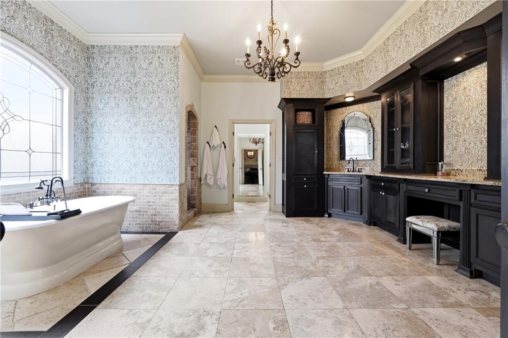 9885 Nature Mill Road Johns Creek, GA 30022 - Photo 27 of 58