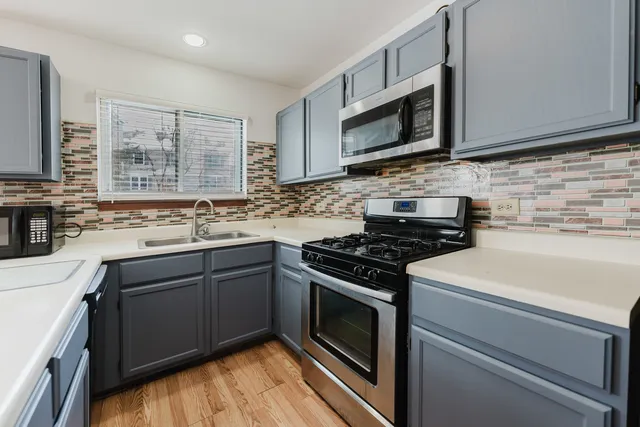 $360,000 | 122 Brittany Drive, Streamwood, IL 60107