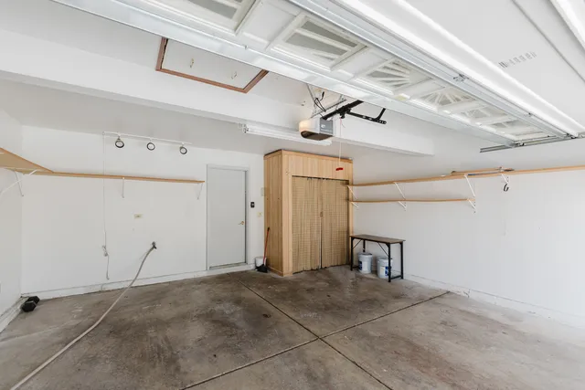 $360,000 | 122 Brittany Drive, Streamwood, IL 60107