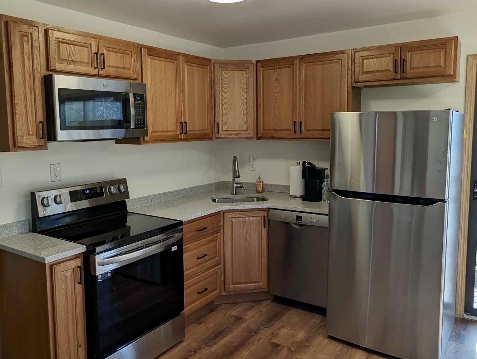 2401 Deer Path Drive Friendship, WI 53934 - Photo 3 of 28