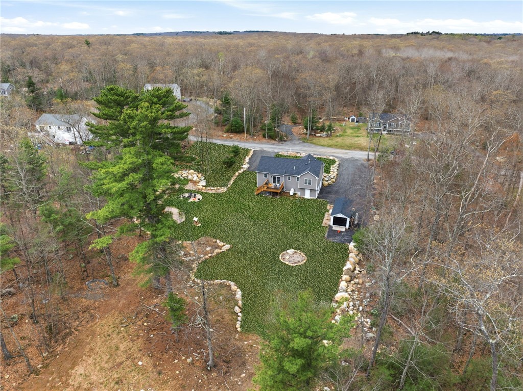 380 Ledge Road Coventry, RI 02816 - Photo 7 of 50