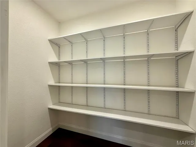 $299,900 | 125 Lanee Lane, Poplar Bluff, MO 63901