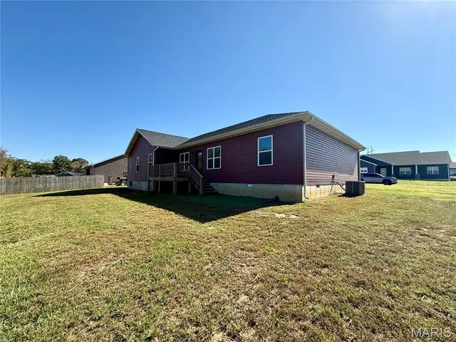 $299,900 | 125 Lanee Lane, Poplar Bluff, MO 63901