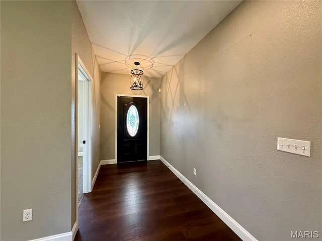 $299,900 | 125 Lanee Lane, Poplar Bluff, MO 63901