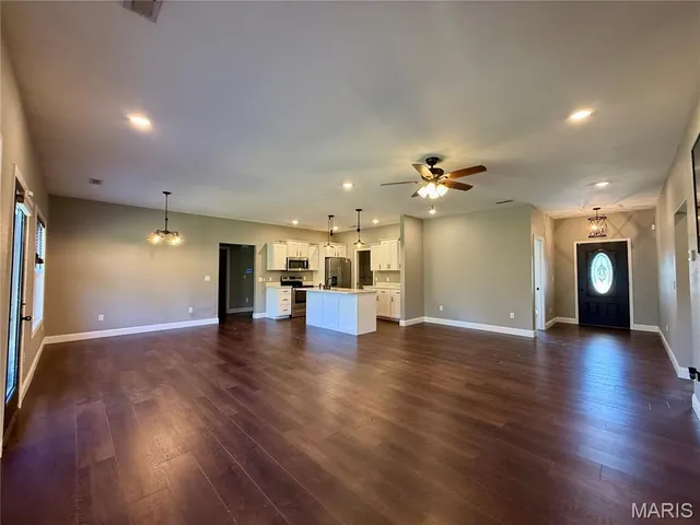 $299,900 | 125 Lanee Lane, Poplar Bluff, MO 63901