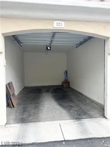 $1,560 | 1311 Red Gable Lane, Unit 201, Las Vegas, NV 89144