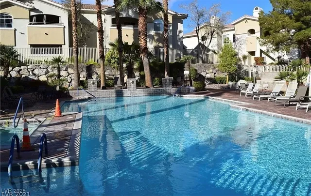 $1,560 | 1311 Red Gable Lane, Unit 201, Las Vegas, NV 89144