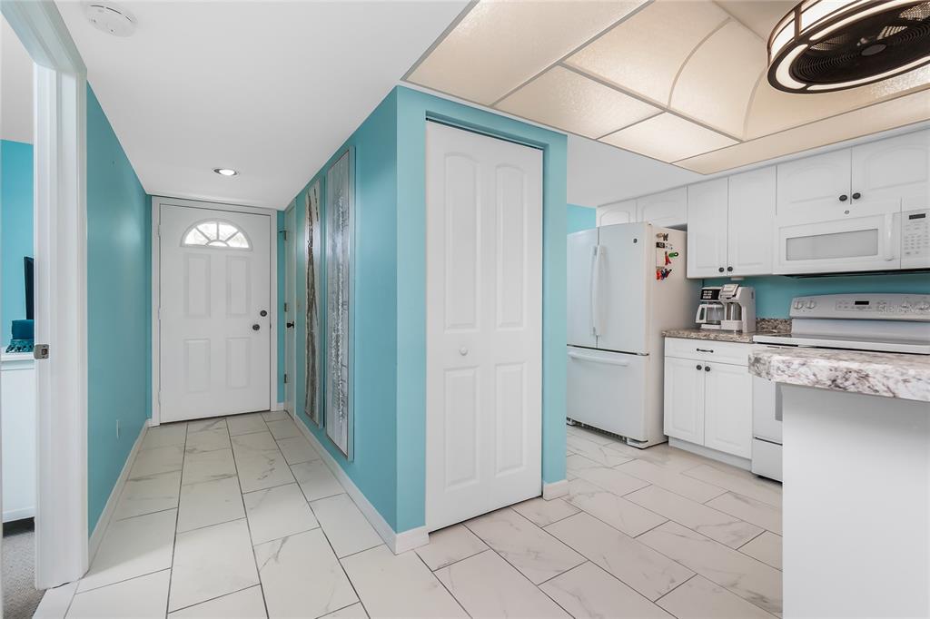 6800 Placida Road, Unit 1007 Englewood, FL 34224 - Photo 5 of 54