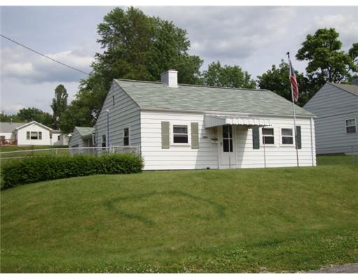 1902 Glen Road Aliquippa, PA 15001 - Photo 1 of 10 Exterior Front.