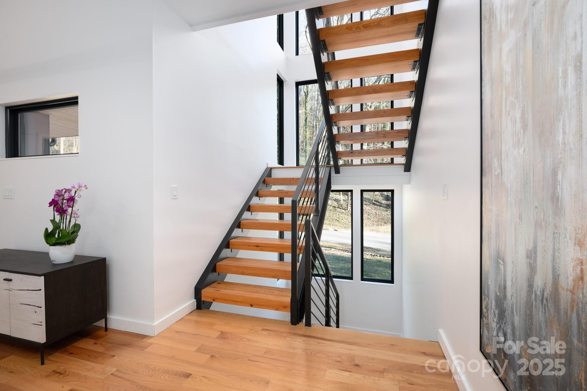 22 Innsbrook Road Asheville, NC 28804 - Photo 27 of 41 Gallery Image 27