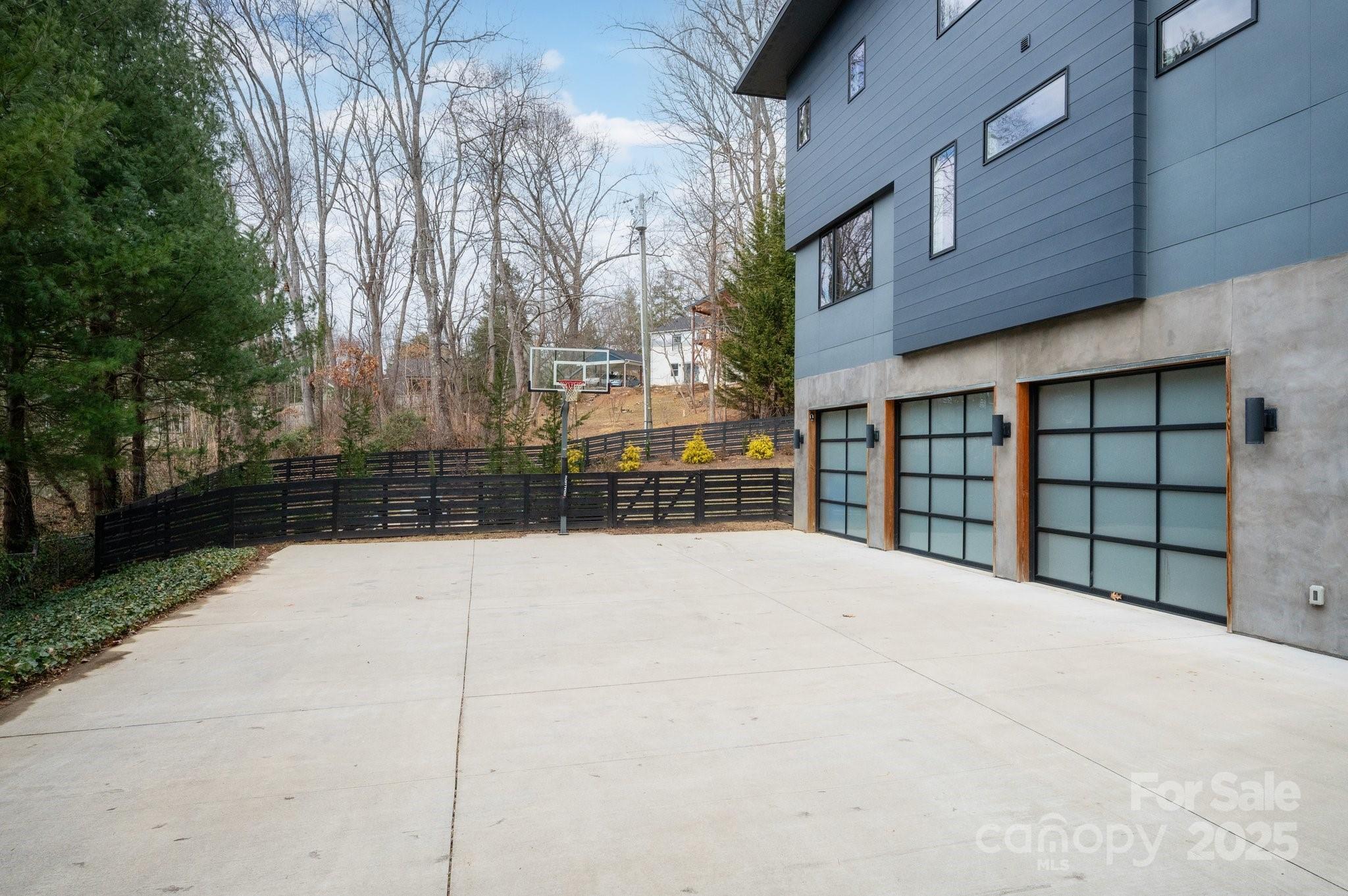 22 Innsbrook Road Asheville, NC 28804 - Photo 34 of 41 Gallery Image 34