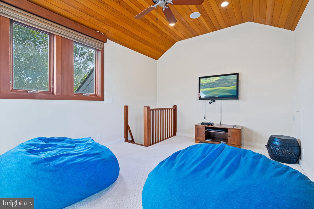 27772 Sharp Road Easton, MD 21601 - Photo 35 of 86 Guest Wing BR Loft