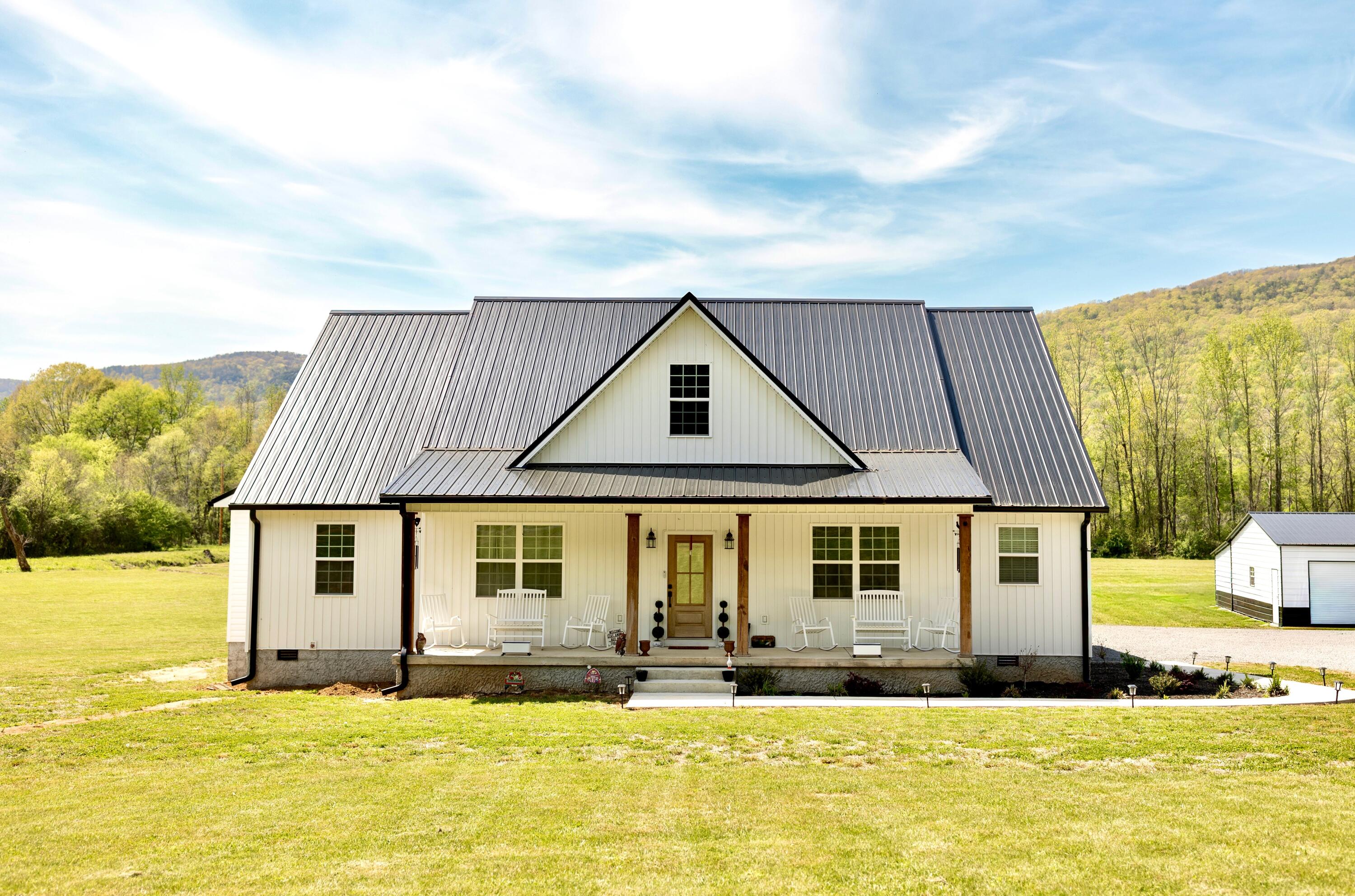 209 West Valley Road Whitwell, TN 37397 - Photo 4 of 17 emilyhigdonphotography