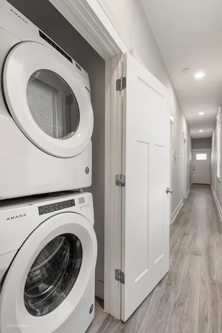 $2,500 | 4552 South Evans Avenue, Unit 2, Chicago, IL 60653