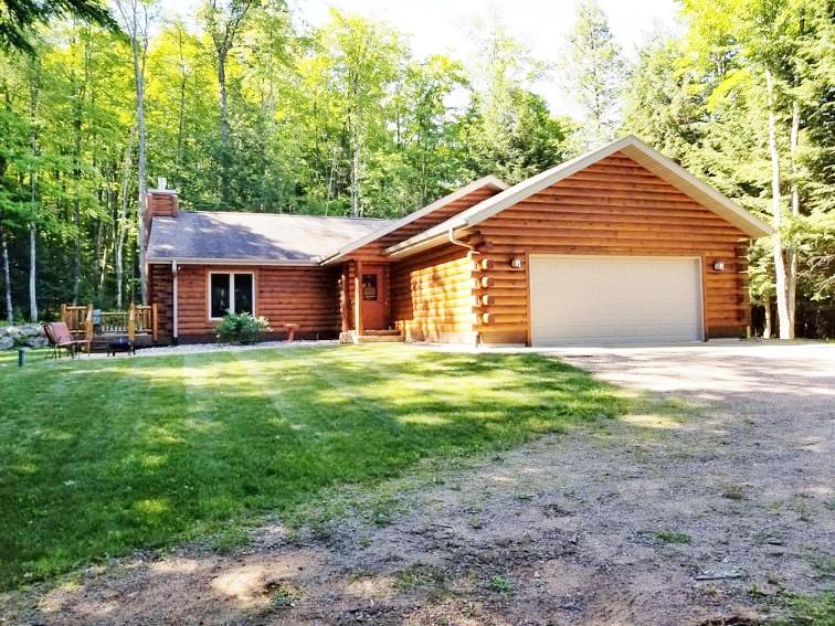 W4393 Tribute Road Tomahawk, WI 54487 - Photo 2 of 29 Gallery Image 2