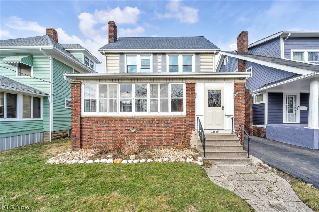 18405 Windward Road Cleveland, OH 44119 - Photo 2 of 45 Gallery Image 2