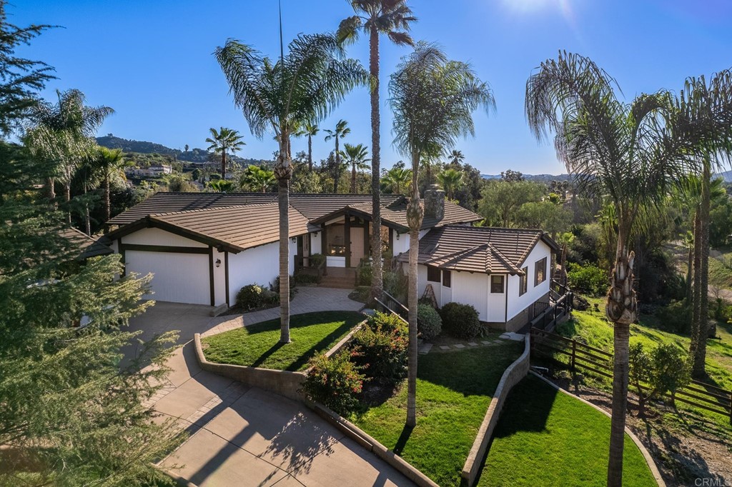 3342 White Hawk Road Escondido, CA 92027 - Photo 4 of 63