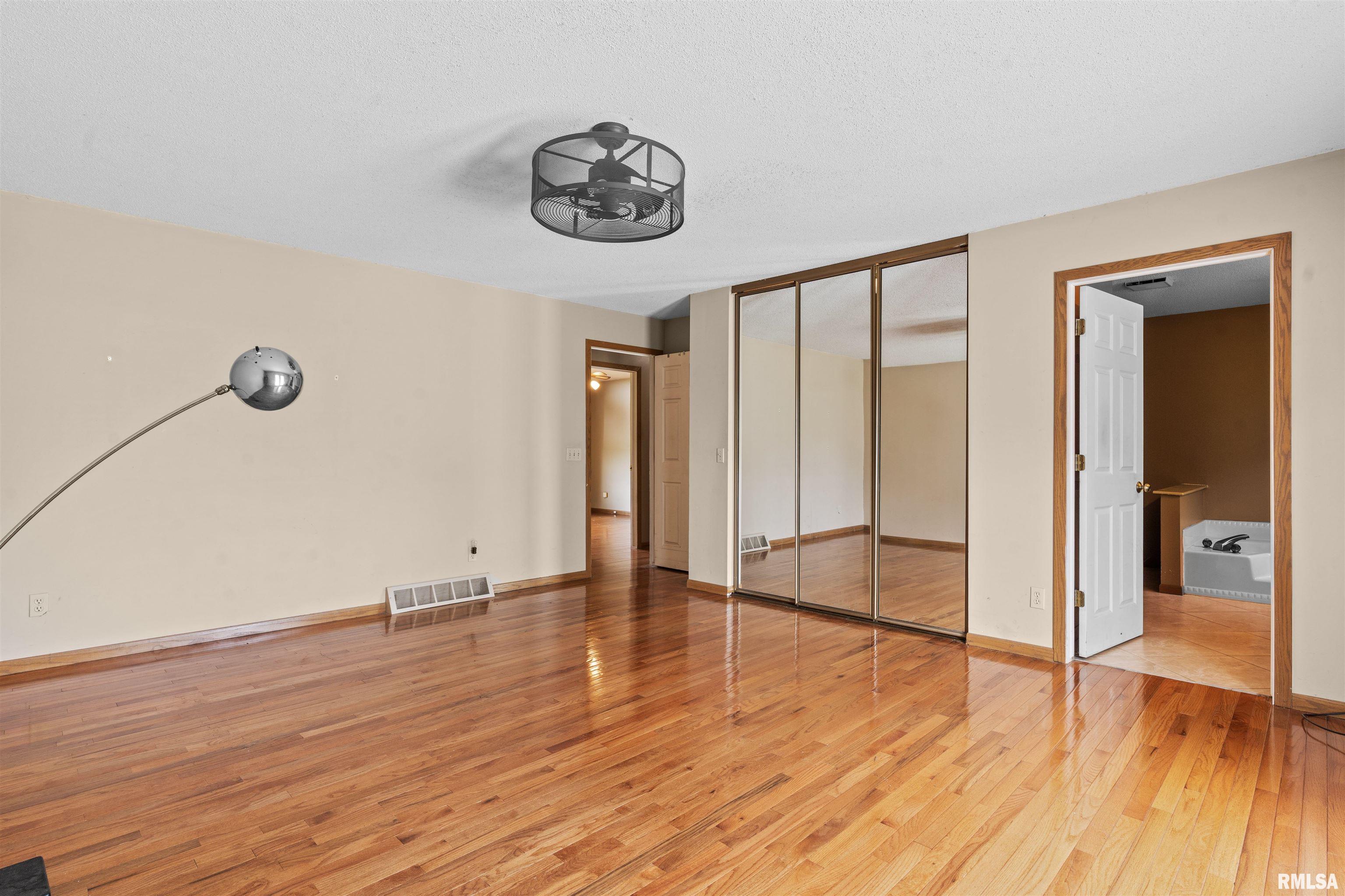 184 Cravens Road Springfield, IL 62712 - Photo 15 of 62