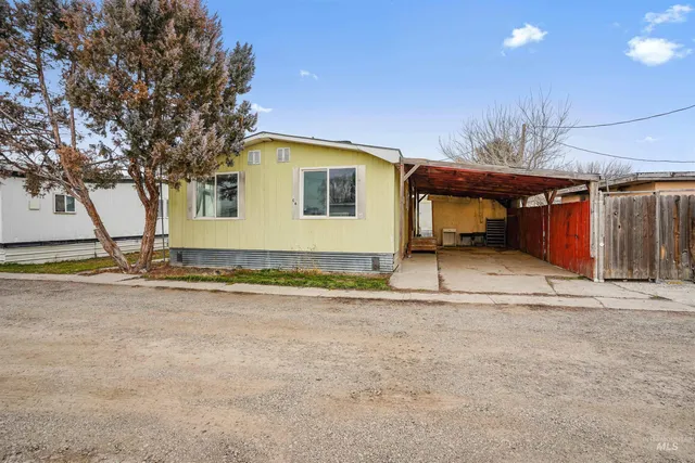 $40,000 | 757 Normal Avenue, Unit C6, Burley, ID 83318