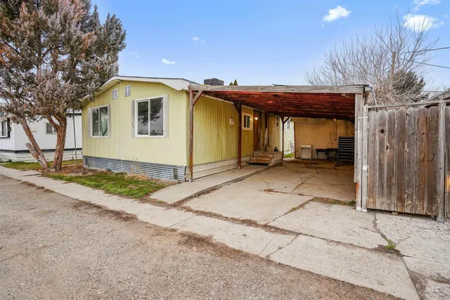 $40,000 | 757 Normal Avenue, Unit C6, Burley, ID 83318