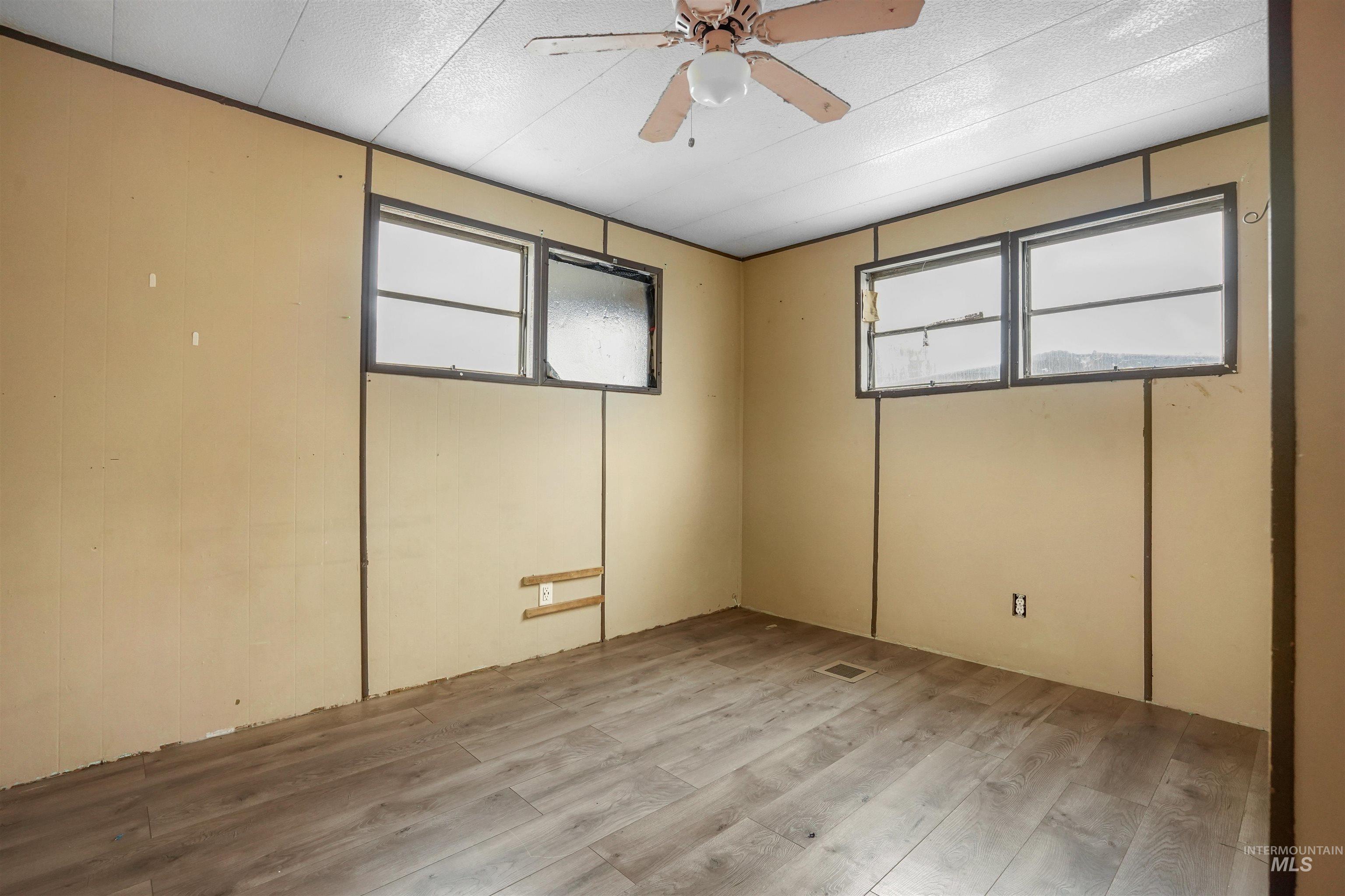 757 Normal Avenue, Unit C6 Burley, ID 83318 - Photo 8 of 12