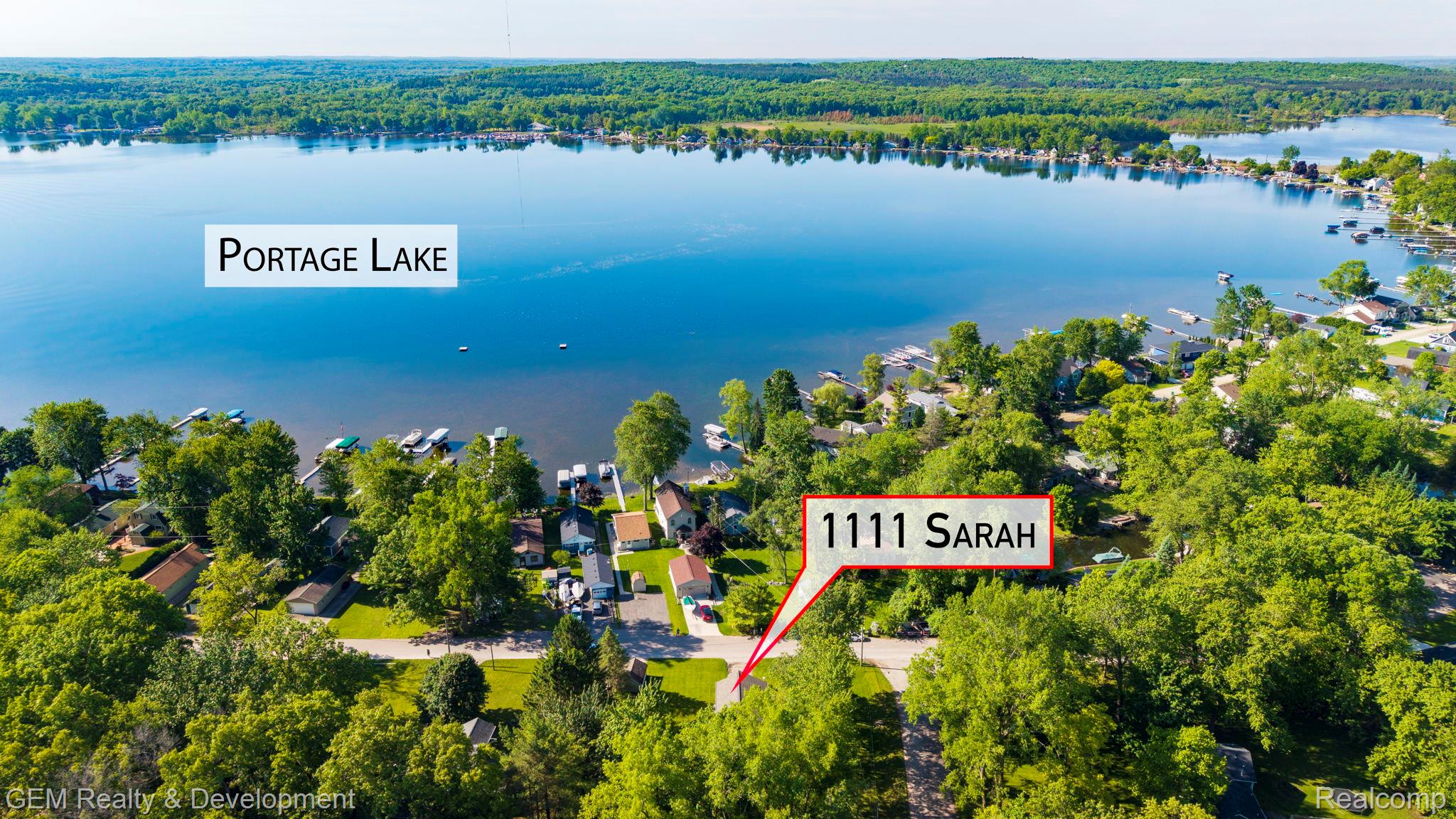 1111 Sarah Pinckney, MI 48169 - Photo 31 of 38 48-web-or-mls-Aerial Outlines (1 of 1).jpg