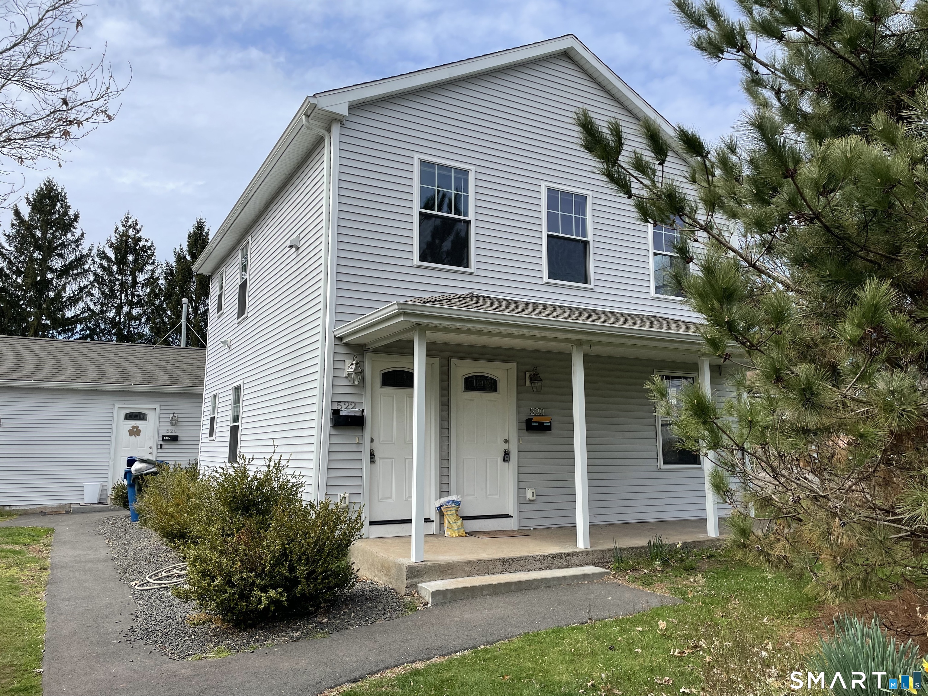 522 Worthington Ridge Berlin, CT 06037 - Photo 2 of 20 .