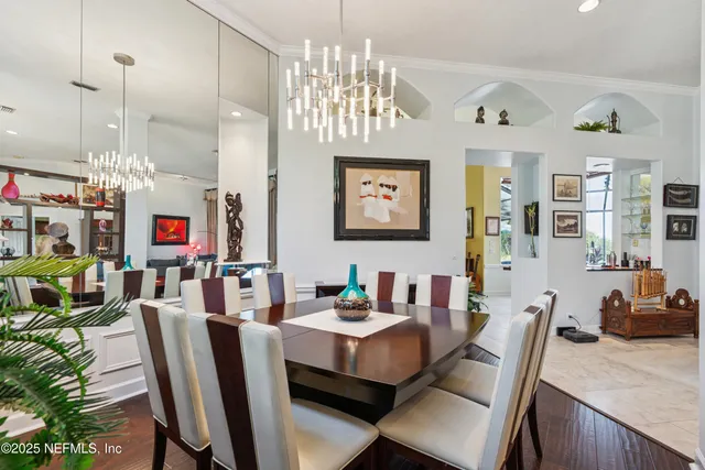 a view of an outdoor space