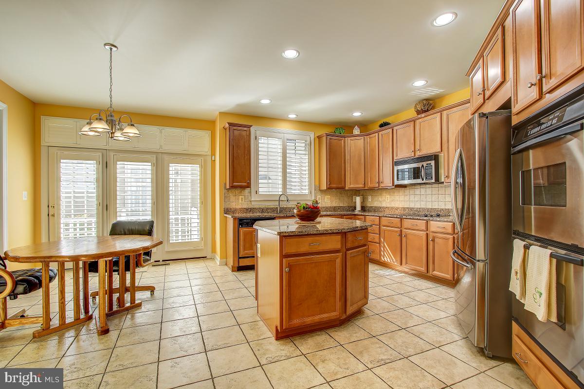 6 Glen Eagles Court Silver Spring, MD 20906 - Photo 12 of 47 Gourmet Kitchen with Cooktop Stove