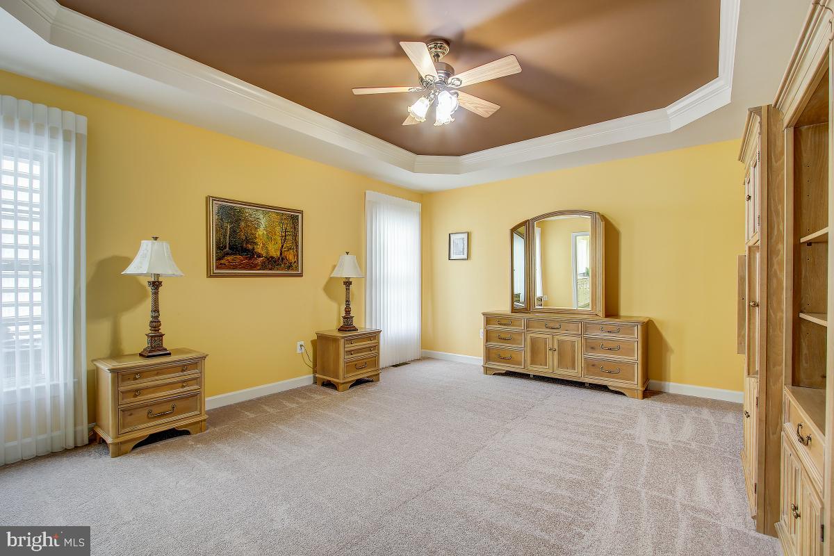 6 Glen Eagles Court Silver Spring, MD 20906 - Photo 19 of 47 Large Main Level Primary Suite