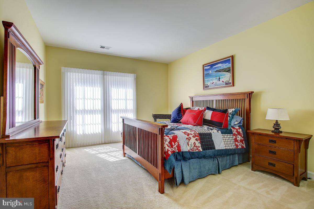 6 Glen Eagles Court Silver Spring, MD 20906 - Photo 24 of 47 Bedroom 2 Upper Level