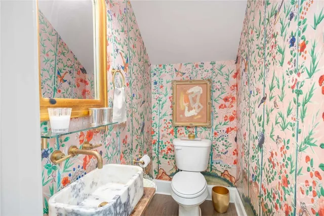 $1,850,000 | 5 Clairborn Retreat, Savannah, GA 31411