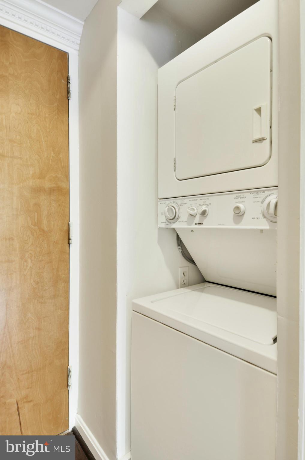 1245 13th Street Northwest, Unit 208 Washington, DC 20005 - Photo 20 of 30 Interior (General)