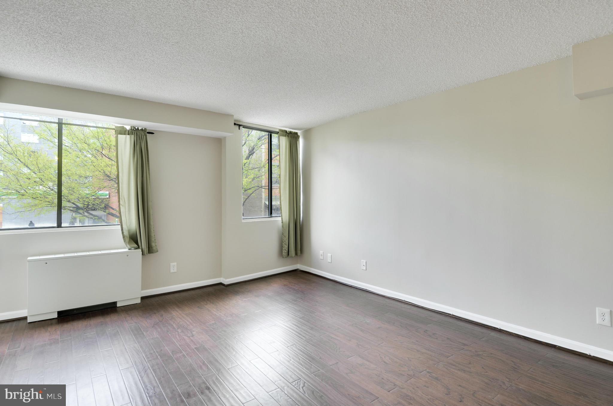 1245 13th Street Northwest, Unit 208 Washington, DC 20005 - Photo 4 of 30 Living Room