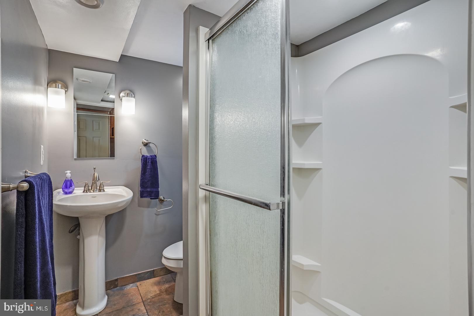 53 Osage Road Claymont, DE 19703 - Photo 20 of 30 2nd Full Bathroom