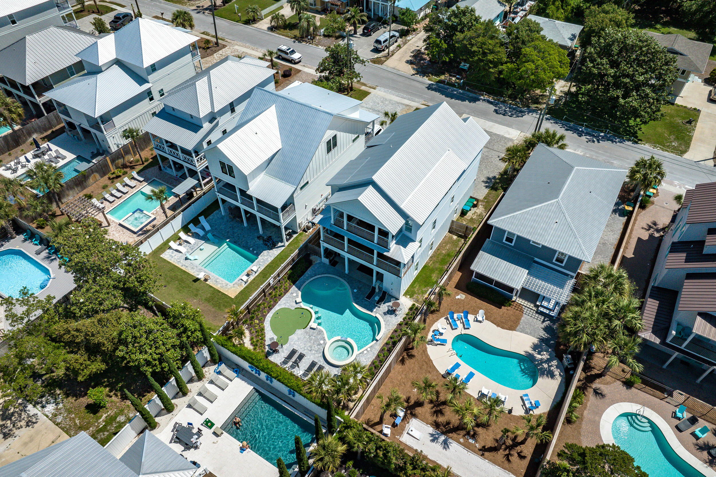 88 Pompano Street Destin, FL 32541 - Photo 100 of 109 an aerial view of a house with a yard