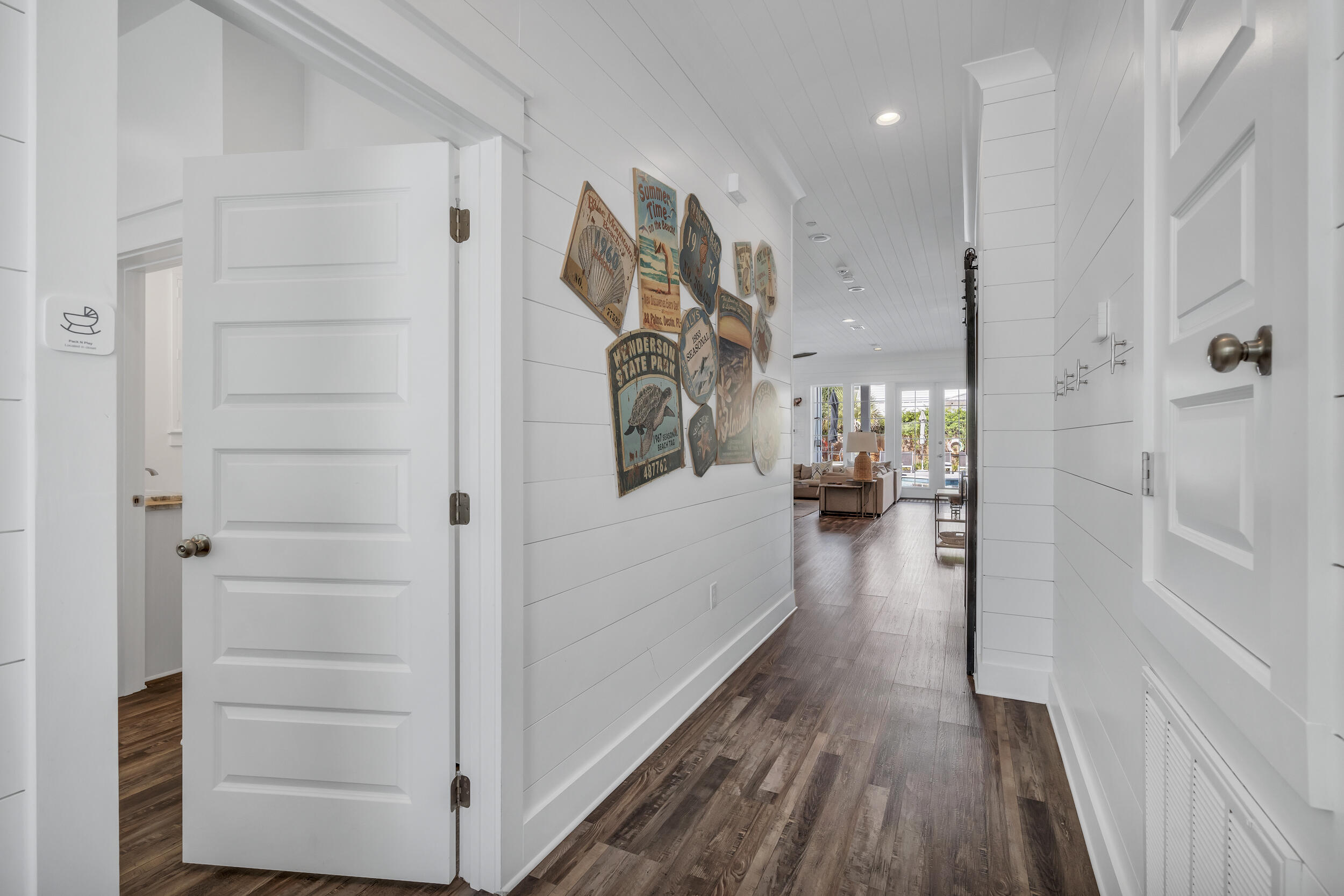 88 Pompano Street Destin, FL 32541 - Photo 10 of 109 Foyer