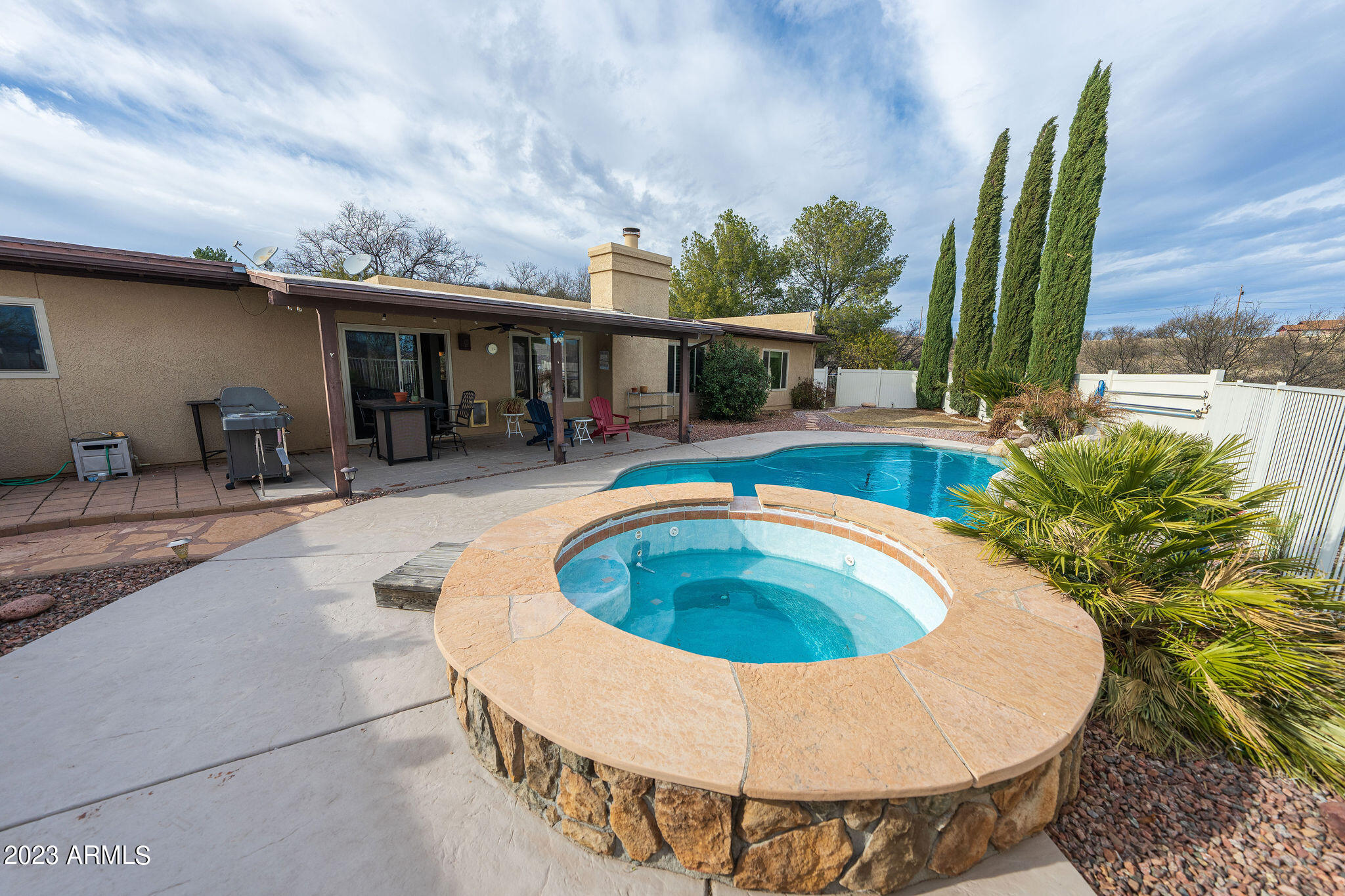 686 Manolete Court Rio Rico, AZ 85648 - Photo 2 of 46 2023-01-14686ManoleteCt(12of244)
