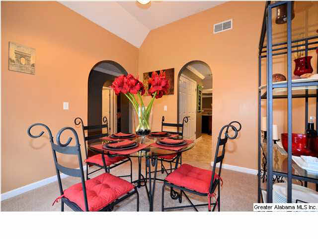 4225 Fieldstone Way Birmingham, AL 35215 - Photo 5 of 32